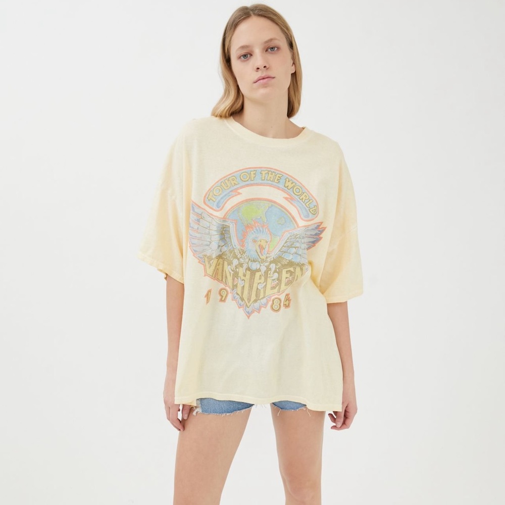 Urban Outfitters Van Halen T-shirt SIZE: L/XL